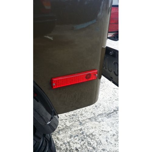 Eurostyle Steel Body Rear Corner Side Marker Red Right & Left for Jeep CJ-5, CJ-7 & CJ8 Scrambler 1969-1986